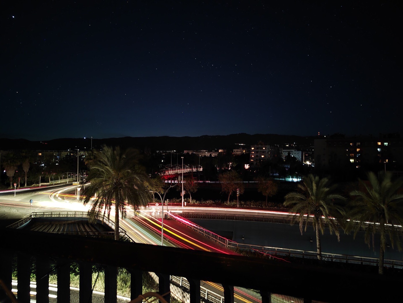 Cielo estrellado sobre Córdoba sin luz eléctrica